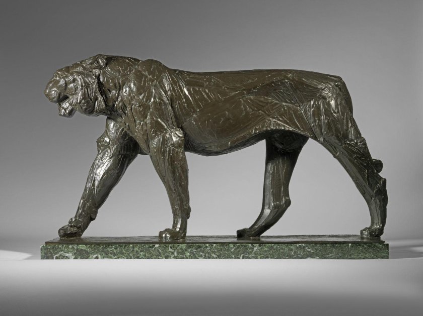 Бугатти скульптура