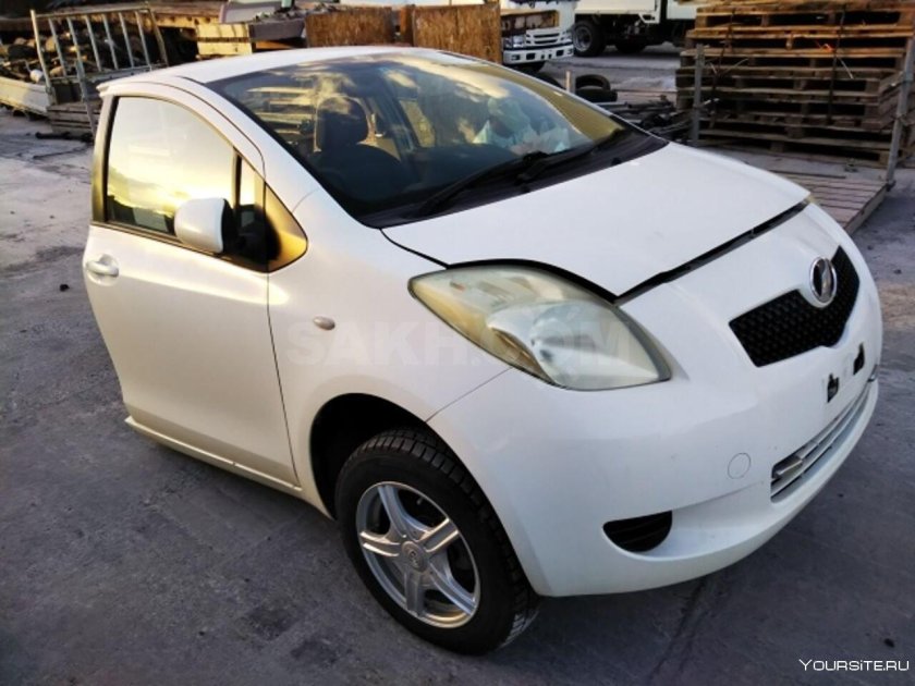 Toyota Vitz 2005