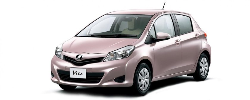Тойота Витц 2013