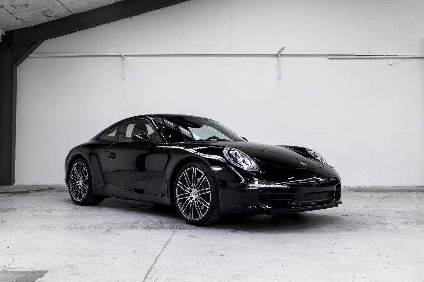 Porsche 911 Black