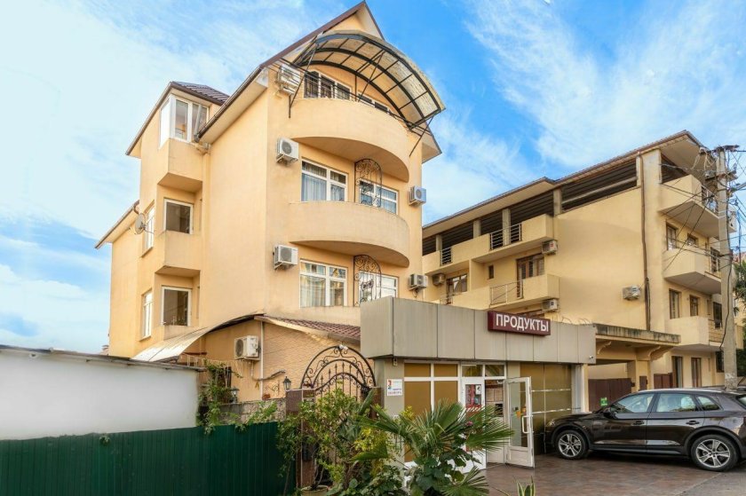 Грин Хаус Адлер