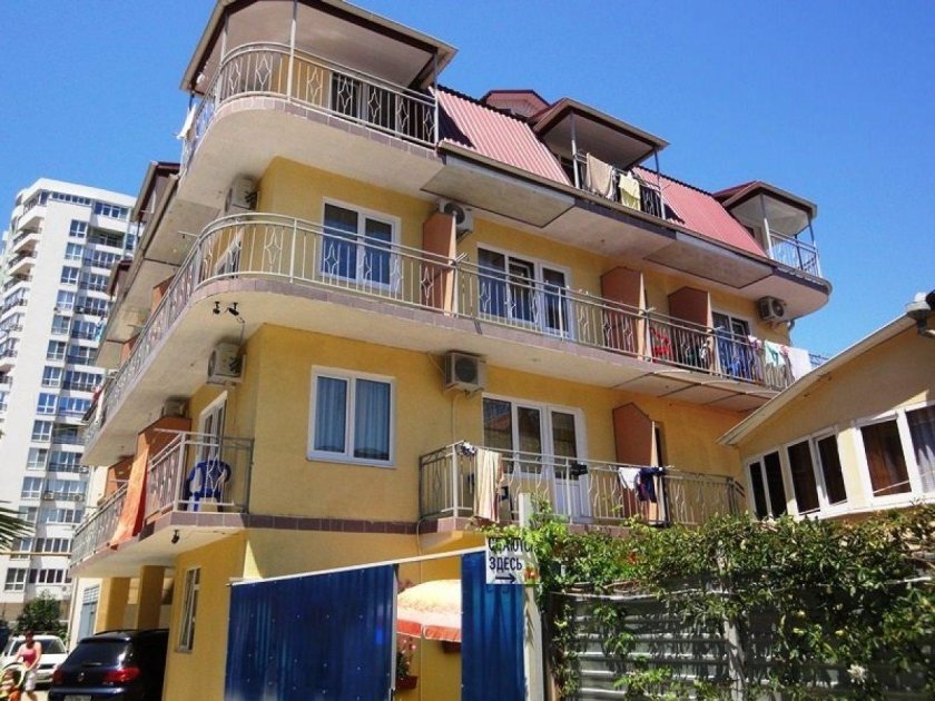 Гостевой дом Майский Адлер Ульянова 13