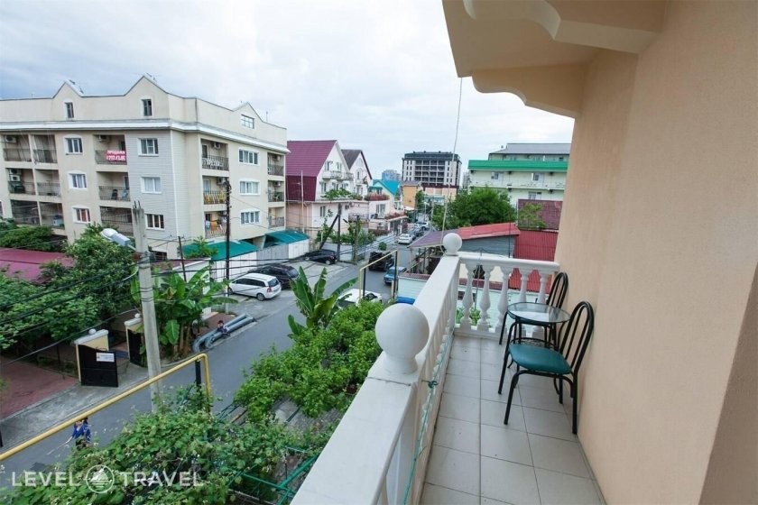 Дельфин 2 Адлер