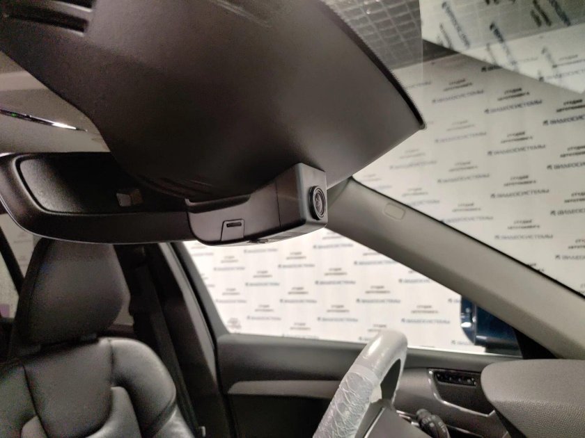 Видеорегистратор xc90 штатный