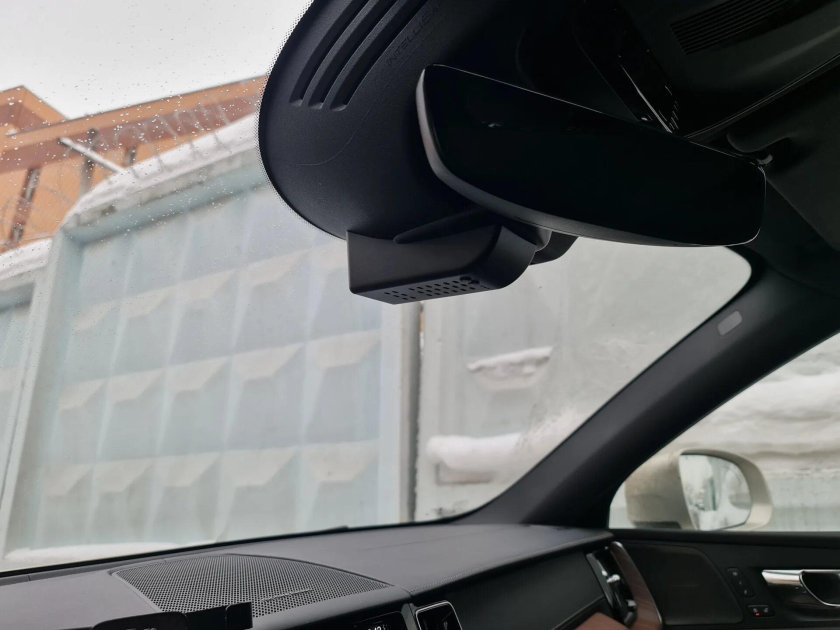 Штатный видеорегистратор мерседес