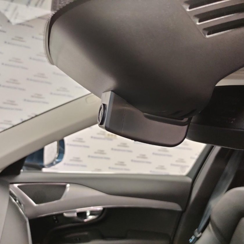 Видеорегистратор Volvo xc90