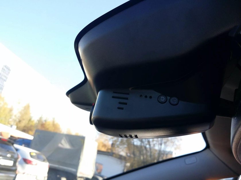 Штатный видеорегистратор Вольво хс60