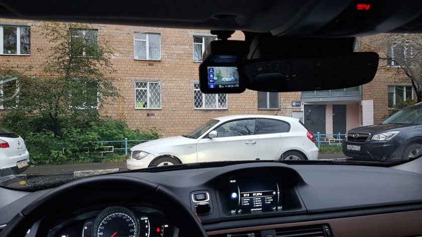 Видеорегистратор Volvo s80