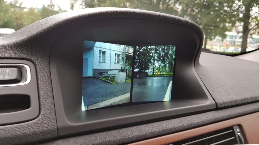 Камера заднего вида Volvo xc70