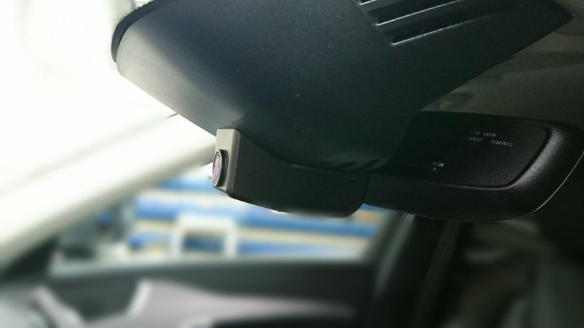 Скрытый видеорегистратор Buick encore