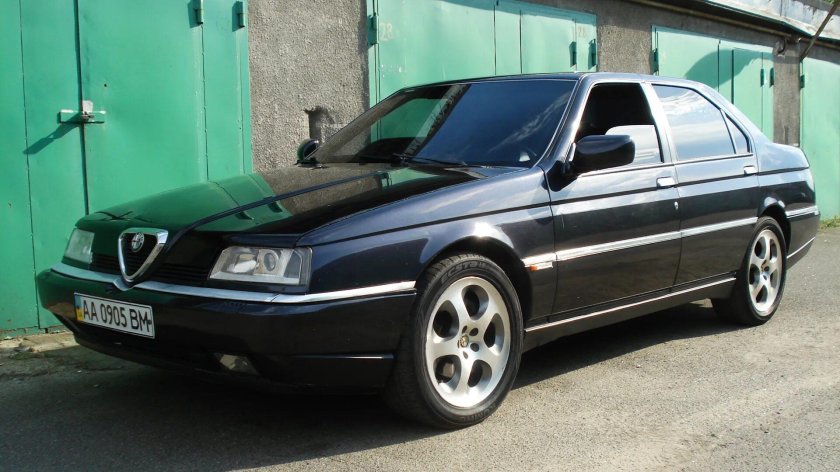 Alfa Romeo 164