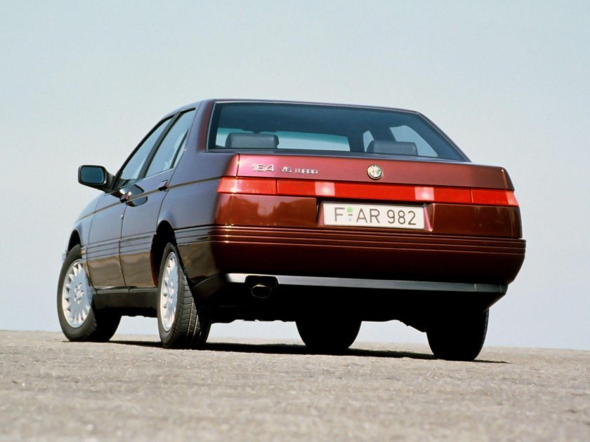 Alfa Romeo 164 1987