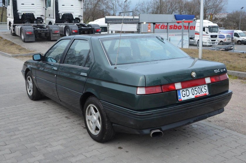 Alfa romeo 164 1987