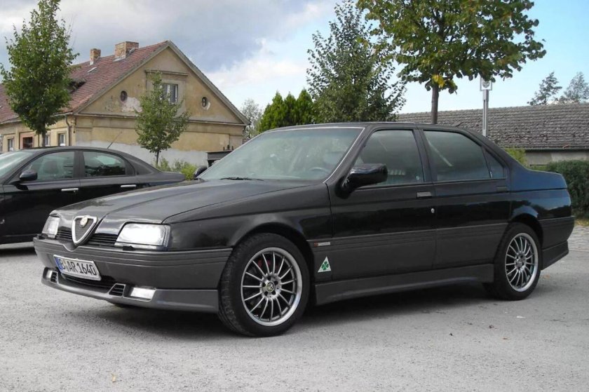 Alfa Romeo 164