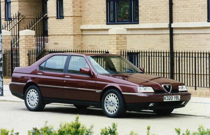 Alfa Romeo 164