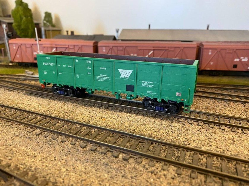 Полувагон 12-9046