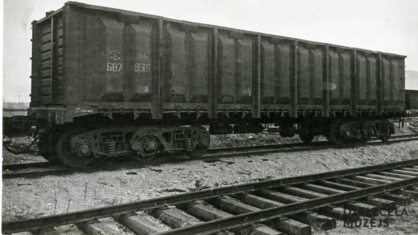 6 Осный полувагон