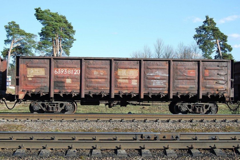 Восьмиосный полувагон