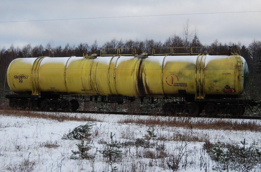 8 Осная цистерна