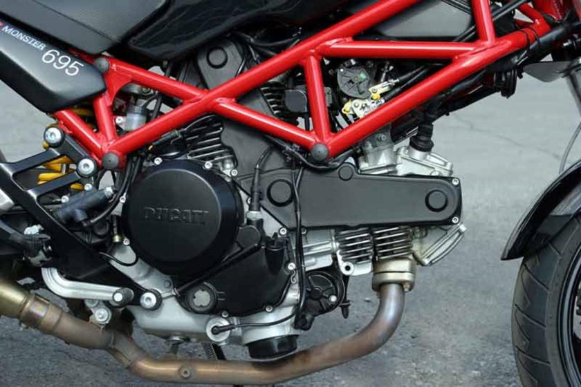 Ducati Monster 695