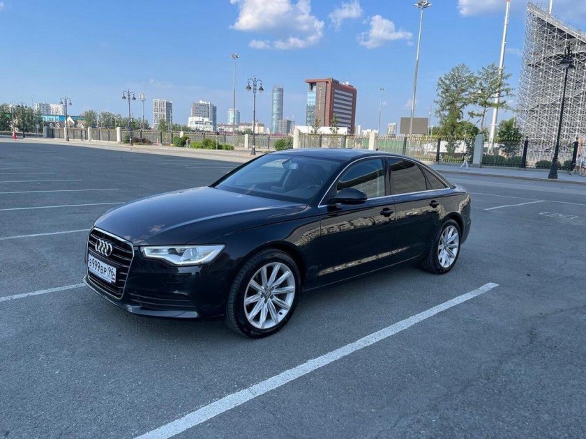 Ауди а 6 2013 года