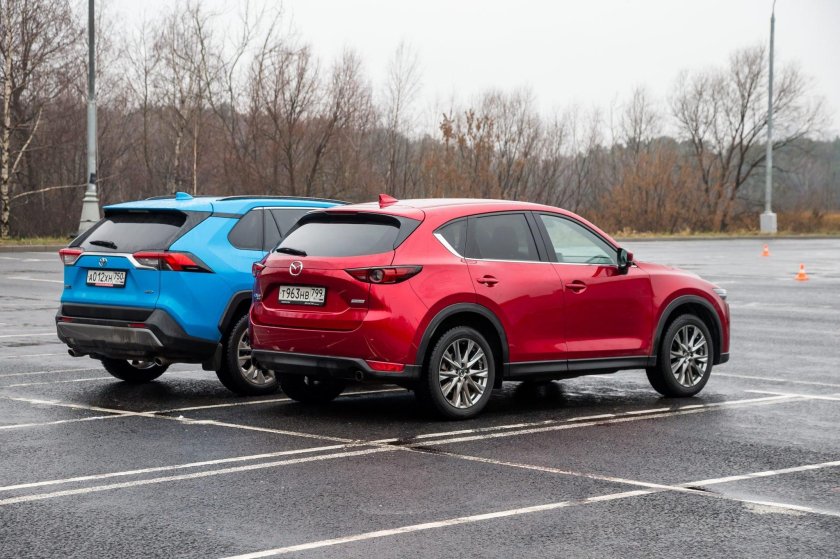 Mazda CX-5 vs Toyota rav4