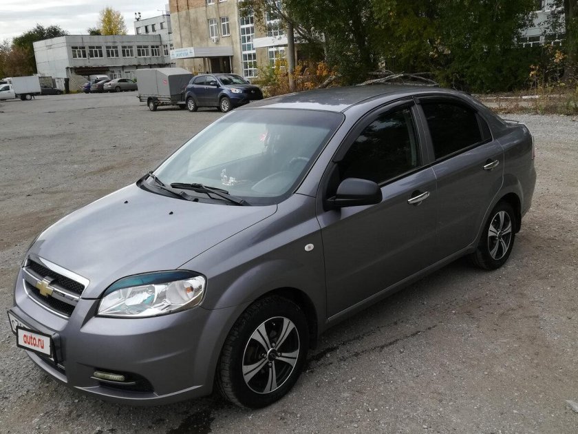 Chevrolet Aveo 2007 серый