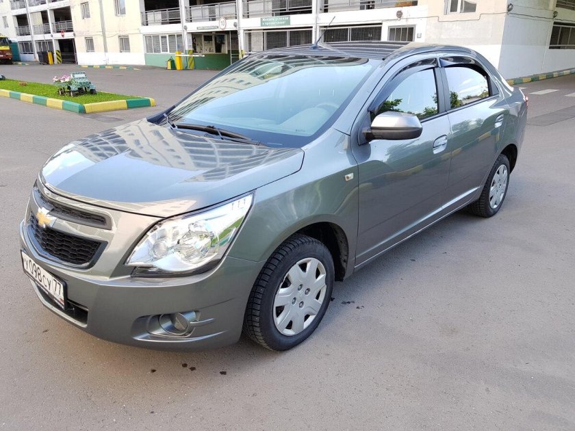 Chevrolet Cobalt седан II 1.5