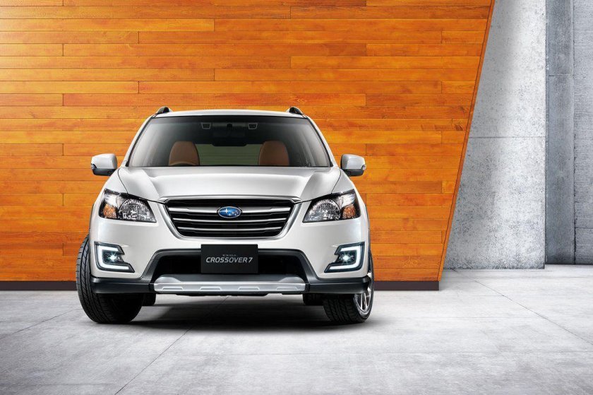 Субару Exiga Crossover 7