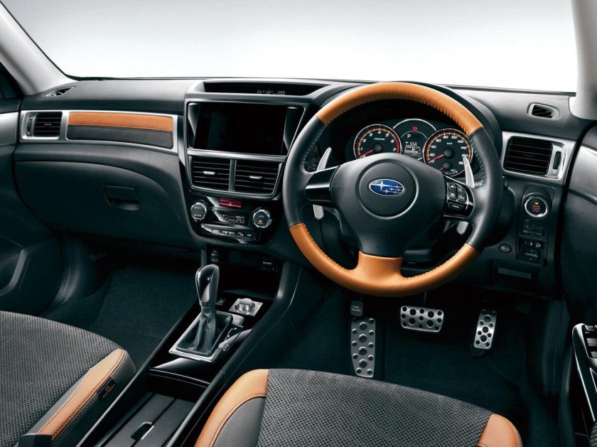 Субару exiga crossover 7