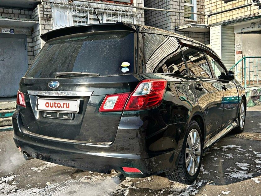 Субару эксига 2012