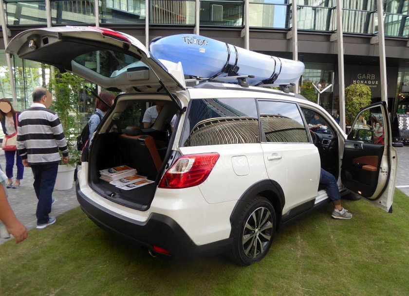 Subaru Exiga Crossover