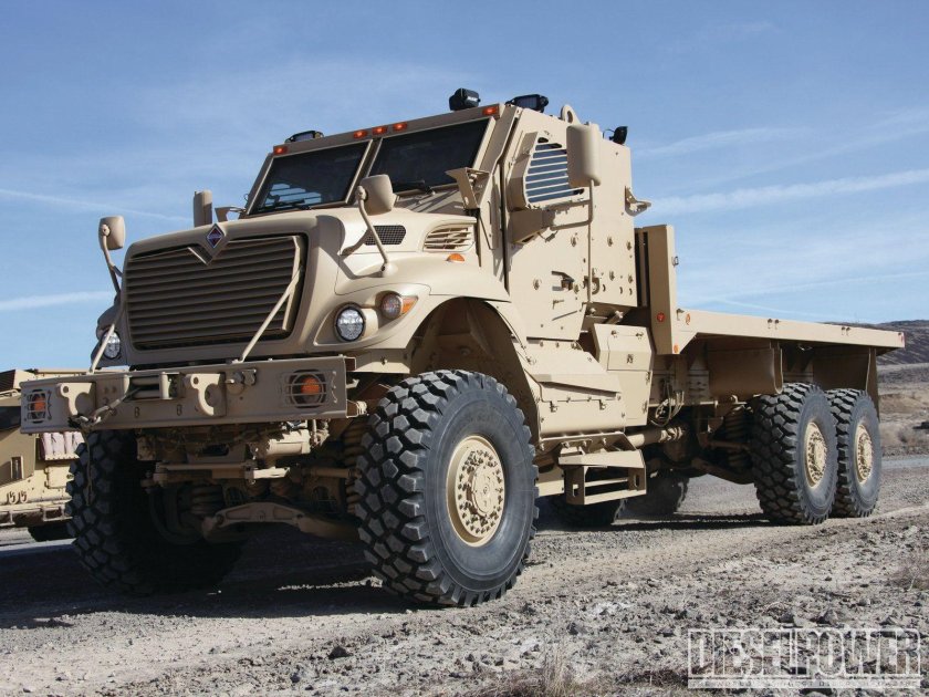 Тягач Navistar International MAXXPRO