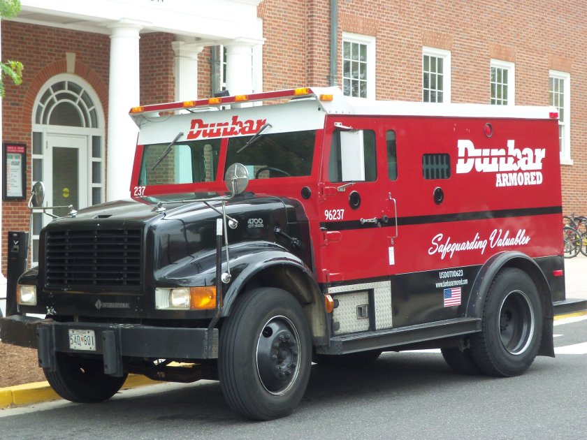 Форд ф 600 инкассаторский броневик