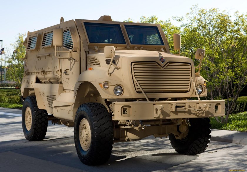 Броневик International MAXXPRO