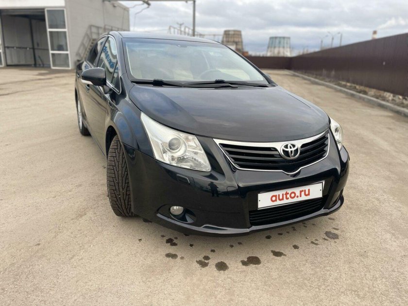 Тойота авенсис 2009 черная