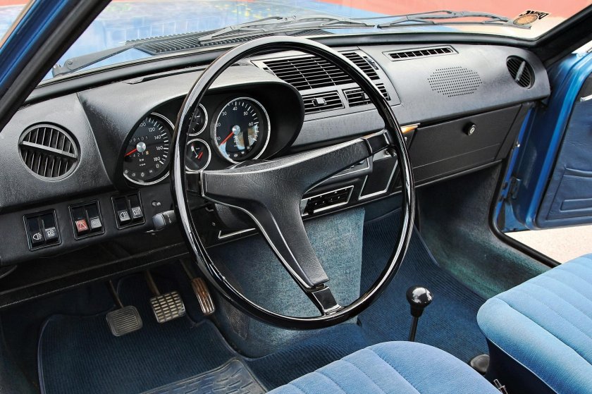 Фольксваген k70