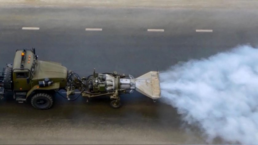 Аэродромный очиститель ВПП КРАЗ-255 Горыныч