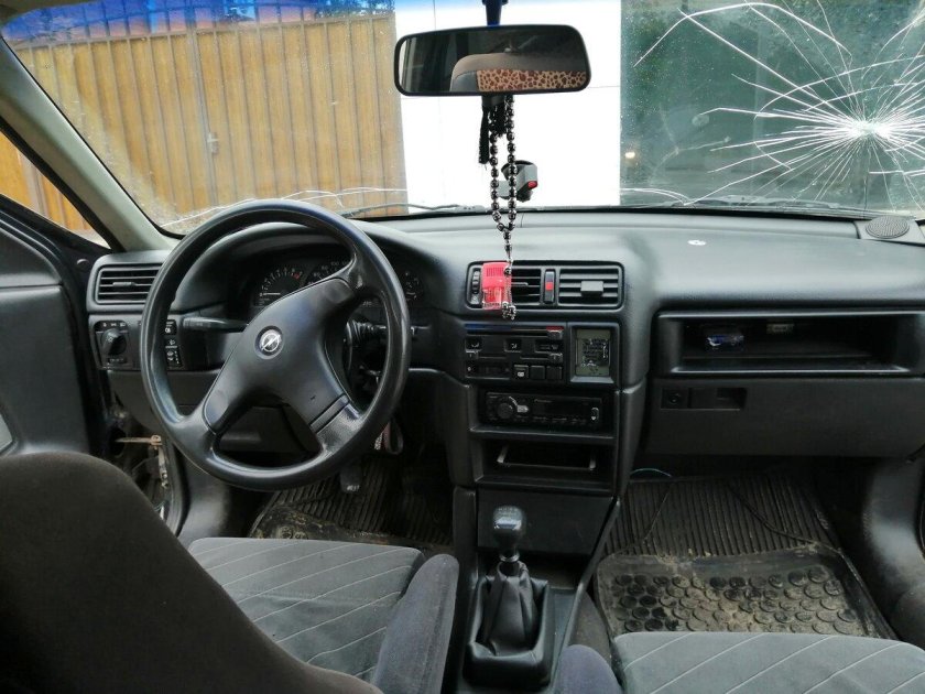 Опель Вектра 1992 салон