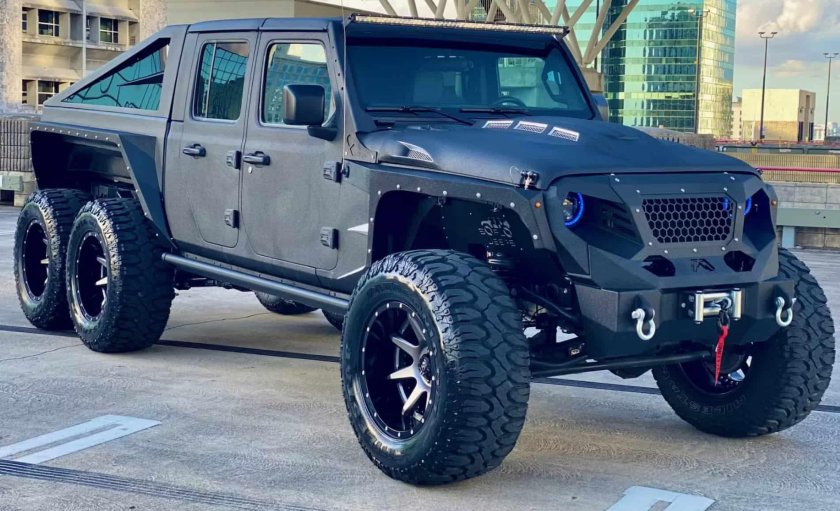 Джипы с мощными колесами