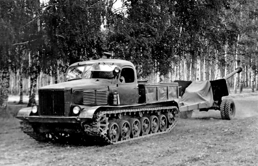 Атл артиллерийский тягач