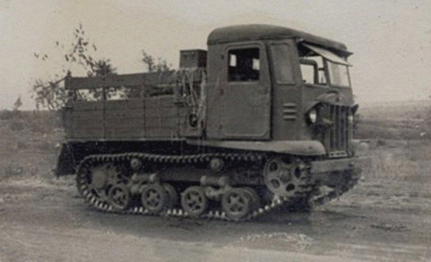 СТЗ-5 гусеничный тягач