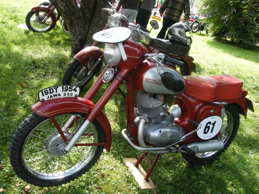 Ява 250 1954