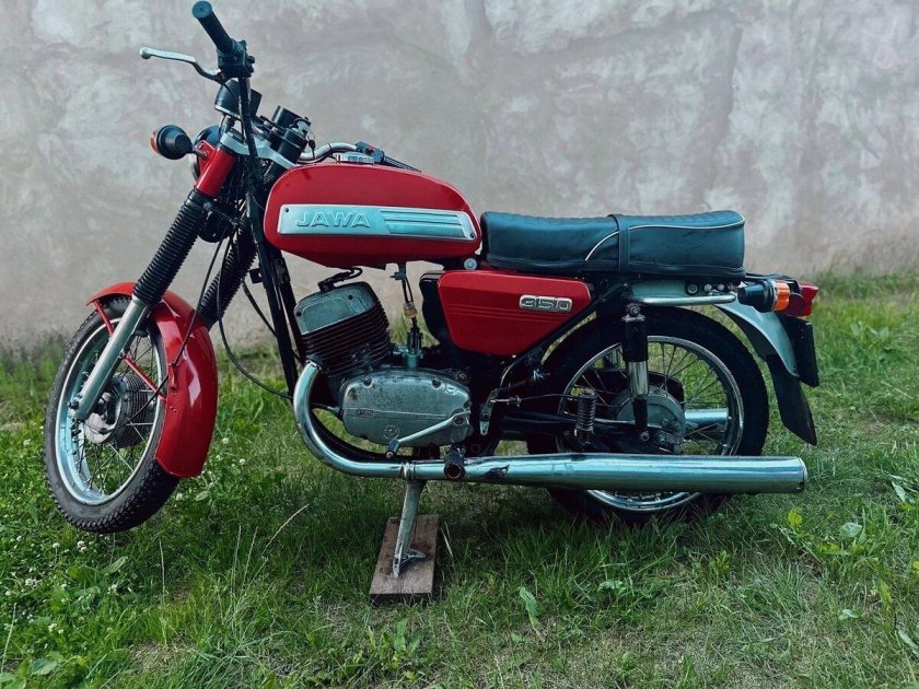 Мотоцикл ява 634