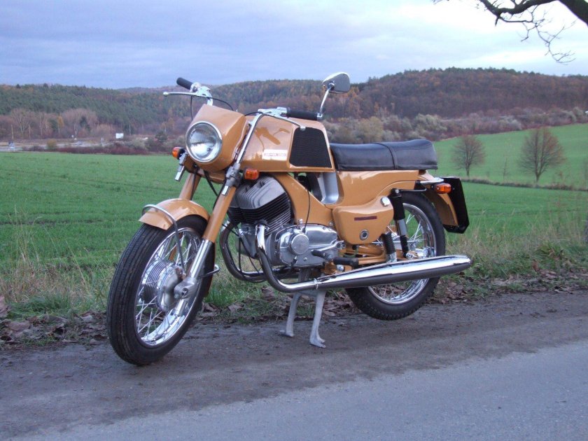 Ява бизон 350