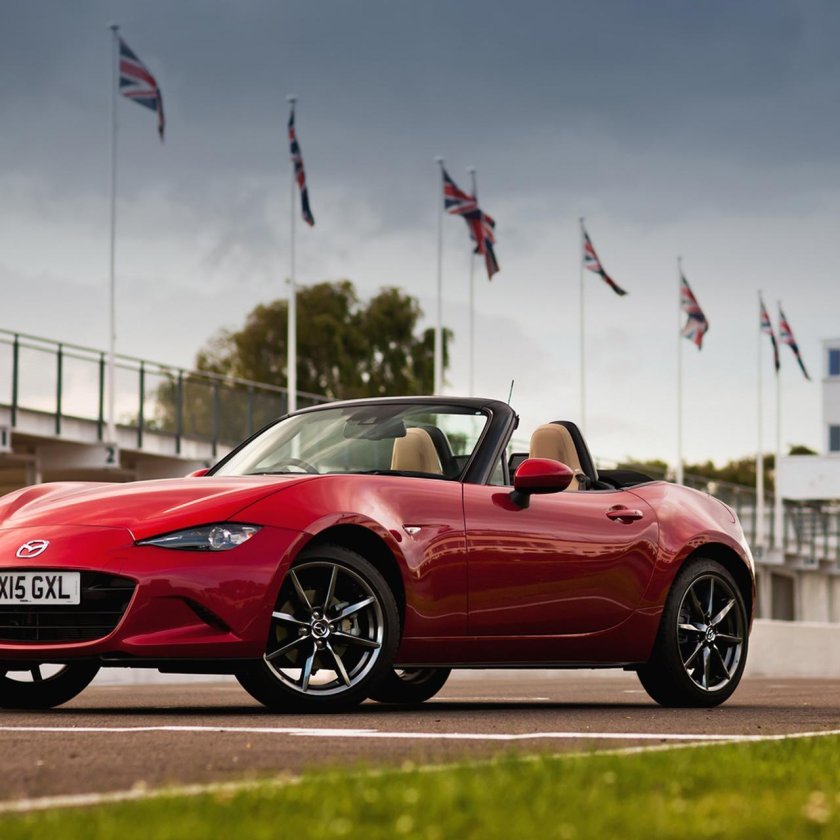 Мазда кабриолет