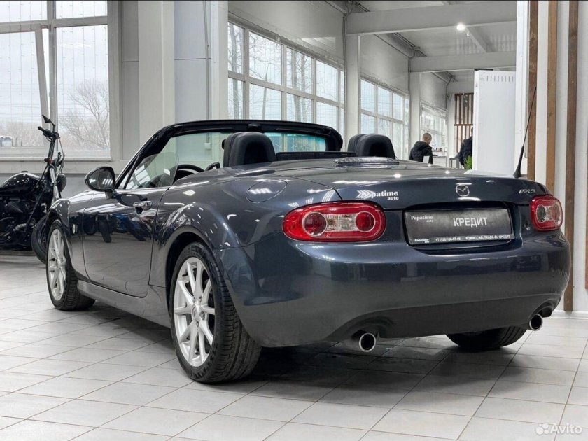 Мазда родстер