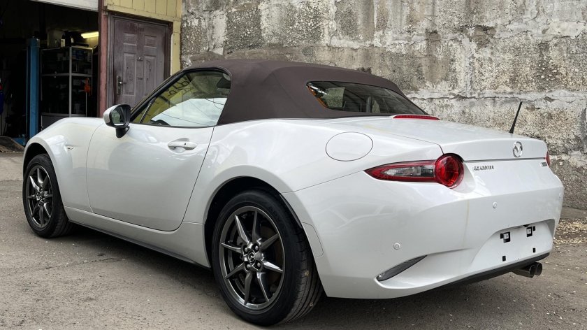 Mazda roadster nd