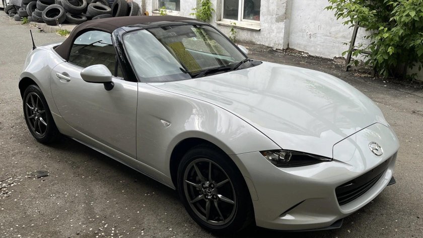 Mazda roadster 2020
