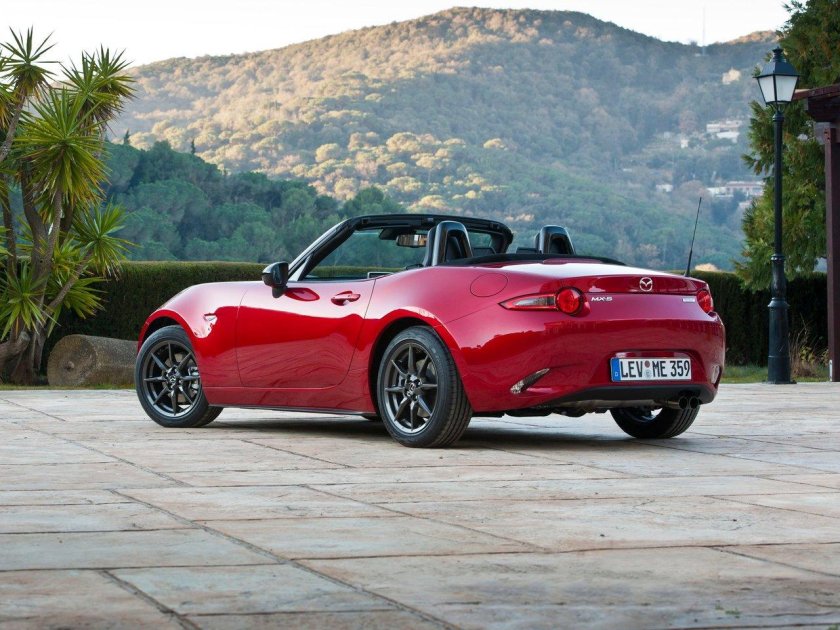 Mazda MX-5 IV (ND)